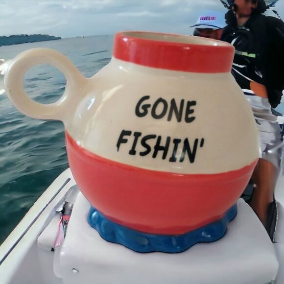 Fishing Lure Bobber Ceramic Mug Bigmouth Inc Gone Fishing Cup Tea Coffee 20oz - Picture 15 of 16